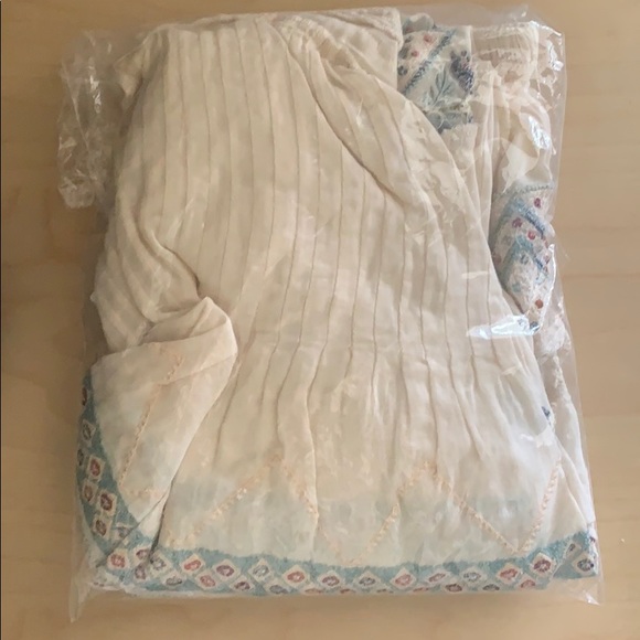 Anthropologie Kayla Embroidered Blouse - Picture 8 of 9